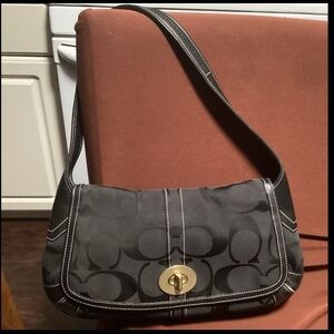 Coach Signature Flap Black Canvas Leather Shoulder Bag No. H0782-11257